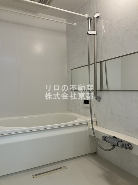 バス・シャワールーム　※別部屋参考写真