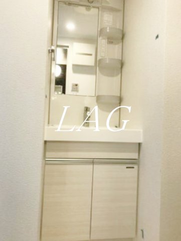 洗面設備　洗面台です。