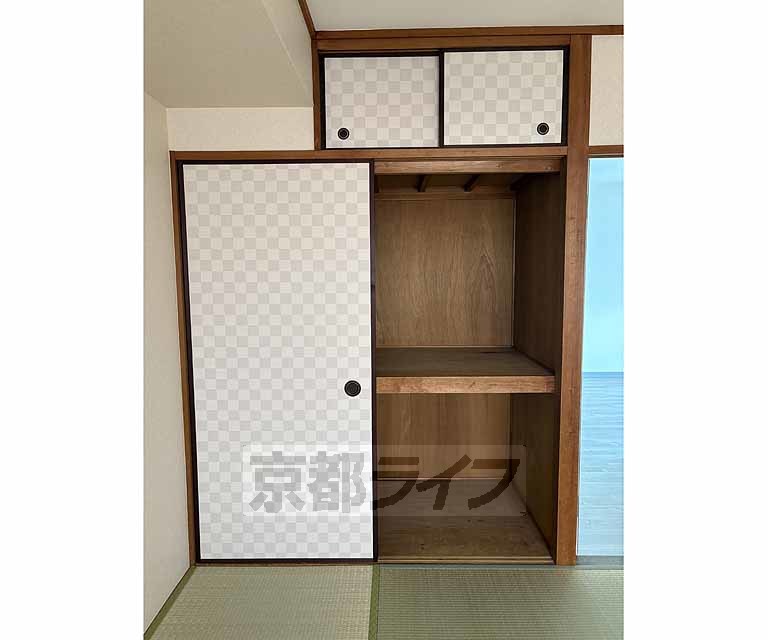 収納　奥行のある押し入れです！
