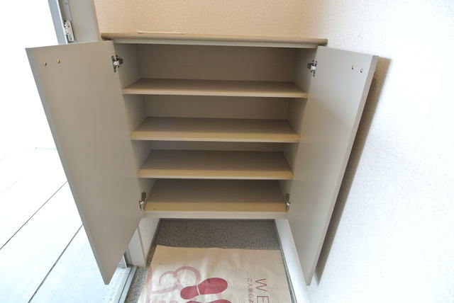 玄関　げた箱