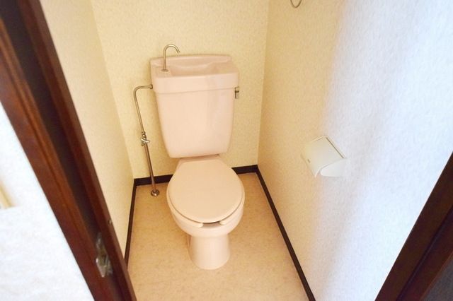 トイレ　別部屋参考写真