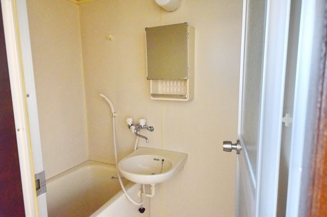洗面設備　別部屋参考写真