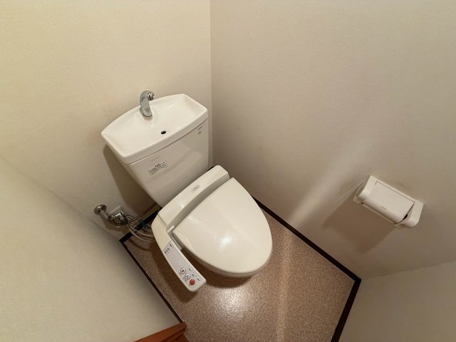 トイレ　シンプルで使いやすいトイレです