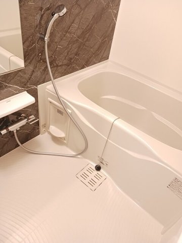 バス・シャワールーム　日々の暮らしに欠かせないお風呂です