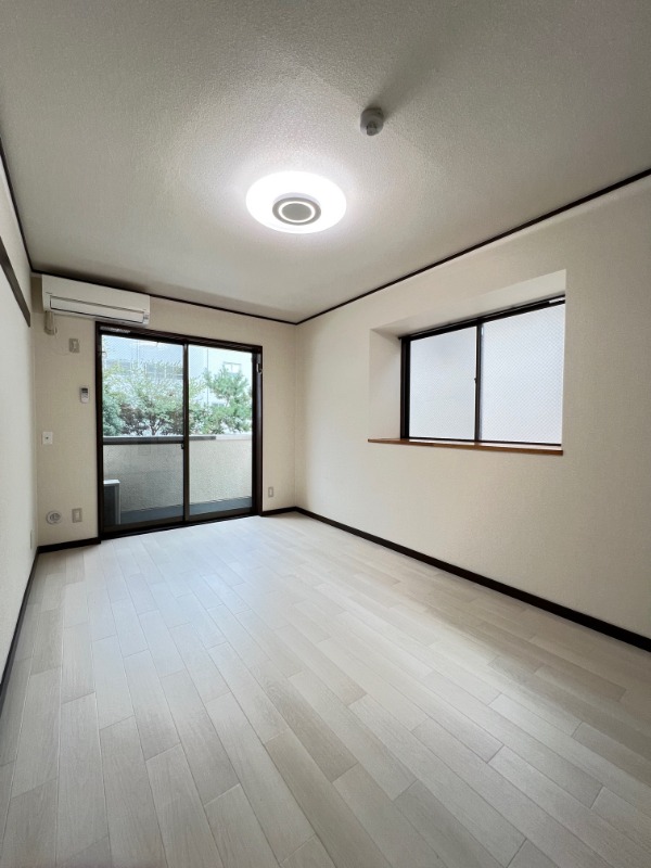 居室・リビング　別部屋参考写真