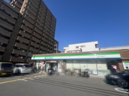 コンビニ　ファミリーマート 東中浜六丁目店（コンビニ）まで555m