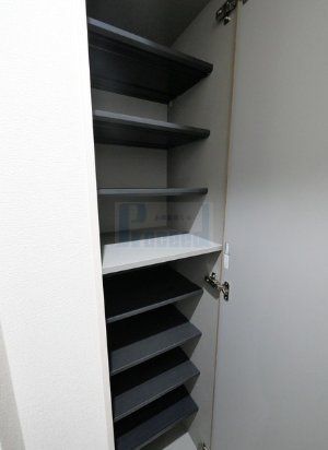 その他　たっぷりシューズボックス☆
