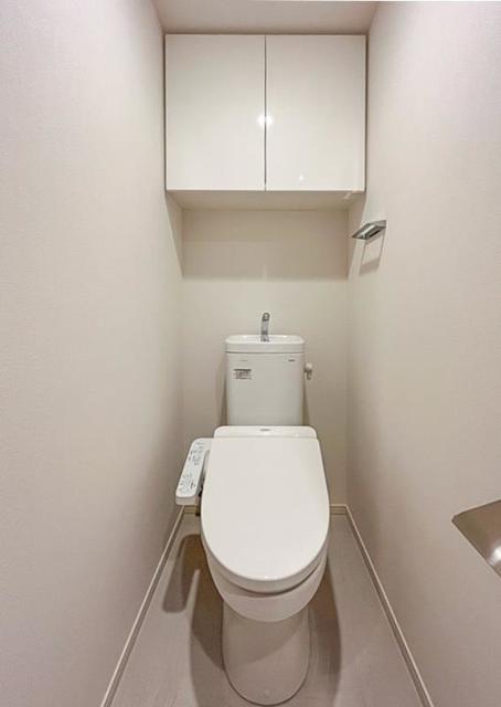トイレ　※写真は同タイプ住戸です。