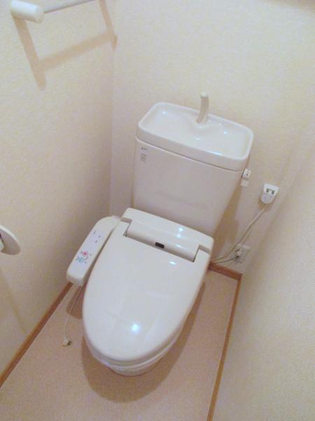 トイレ　写真は別のお部屋のイメージです　現況優先
