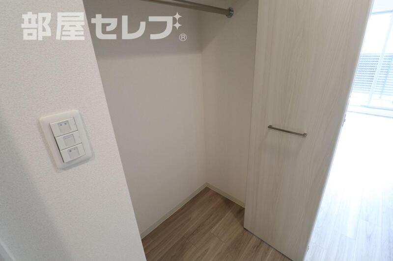収納　５０１号室写真