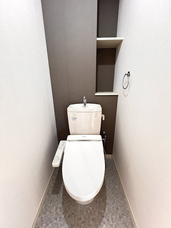 トイレ　別部屋写真使用