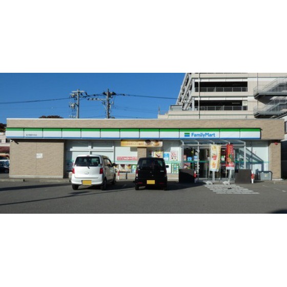 コンビニ　ファミリーマート金沢増泉中央店（コンビニ）まで278m