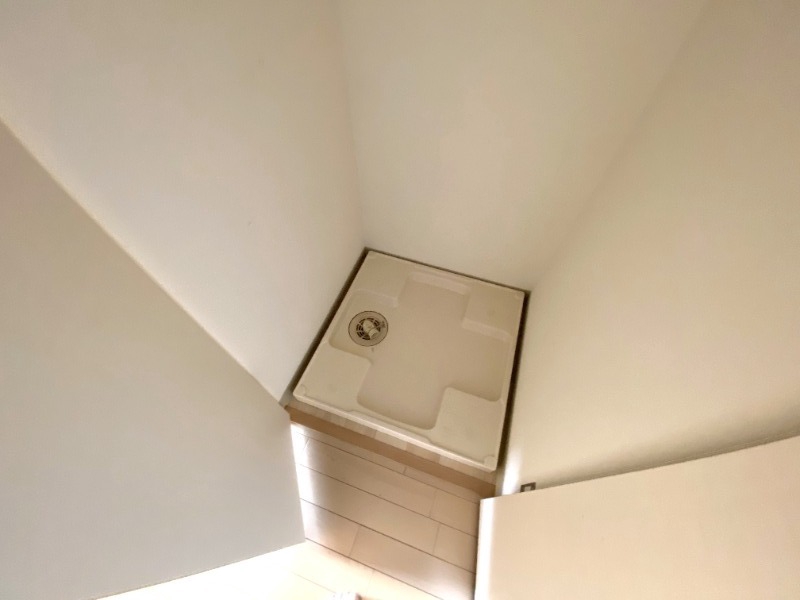 その他設備　洗濯機は室内に置けちゃいます。