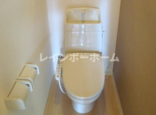 トイレ　シンプルで使いやすいトイレです