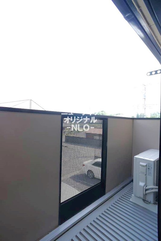 バルコニー　南向きでお洗濯物がよく乾きます☆
