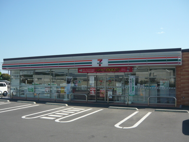 コンビニ　セブンイレブン桜島インター前店（コンビニ）まで750m
