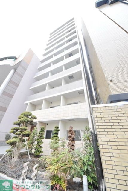 建物外観　市川駅徒歩3分です