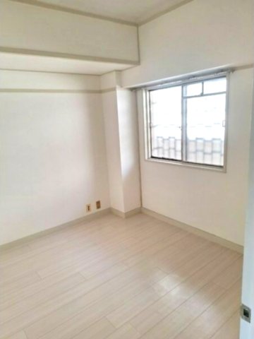 居室・リビング　※写真は同じマンションの違う部屋のものになります。