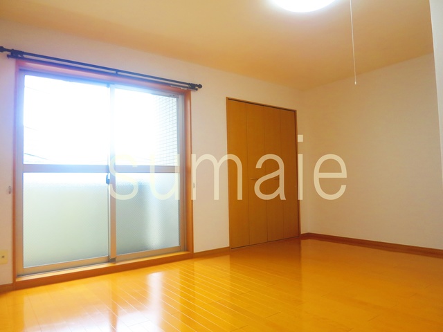 居室・リビング　明るいお部屋です！