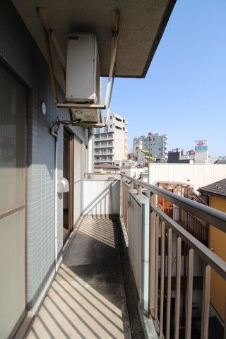バルコニー　（別タイプ参考写真）ファミールコジマ　北区田端新町3