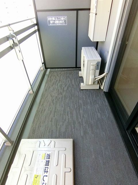 バルコニー　同間取・別号室