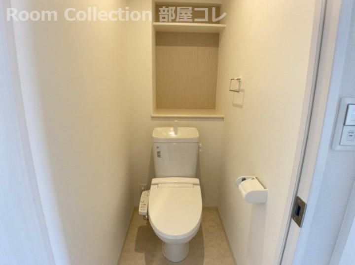 トイレ　※同物件他部屋写真　反転・色違いの場合有　現状優先