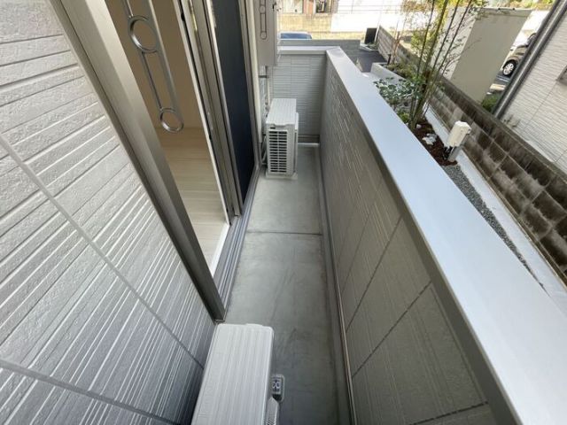 バルコニー