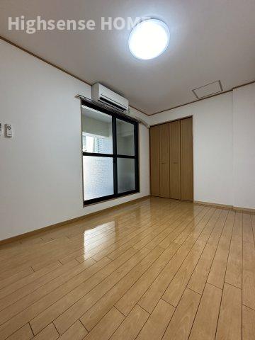 居室・リビング　居間です
