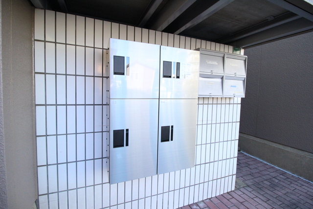 その他共有部分　宅配ＢＯＸ完備♪