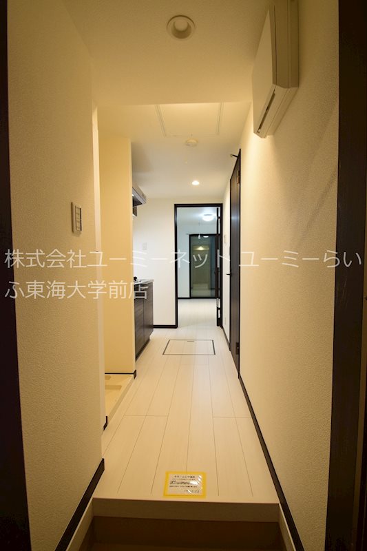 玄関　他部屋写真参照