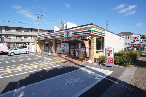 コンビニ　セブンイレブン 宝塚高司2丁目店（コンビニ）まで6m
