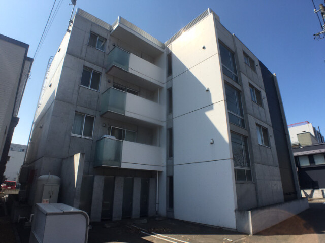 建物外観　札幌市中央区北７条西「スプレンドール」