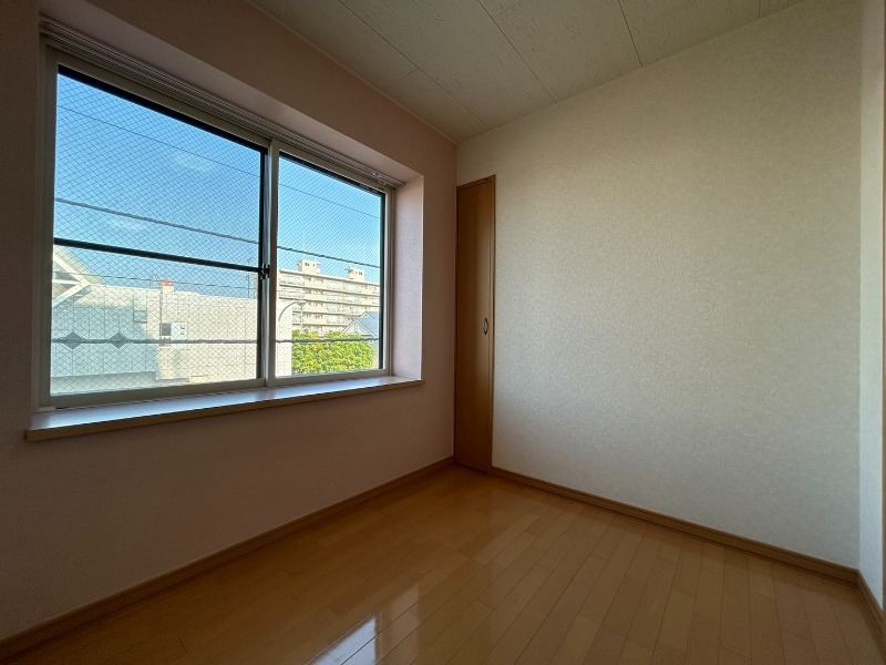 その他部屋・スペース　寝室です。部屋をどう使うかはあなた次第です！