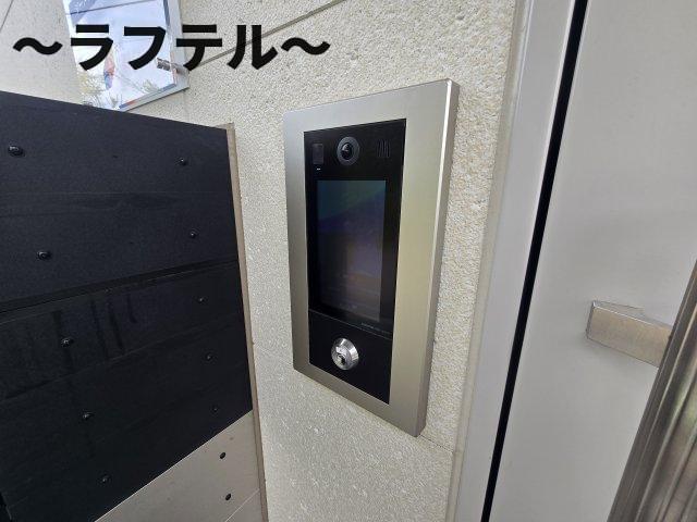 エントランス　同メーカー施工　イメージ写真