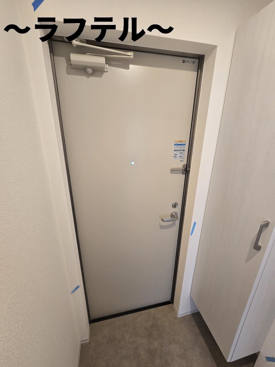 玄関　同メーカー施工　別部屋イメージ写真