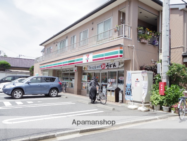コンビニ　セブンイレブン（コンビニ）まで730m