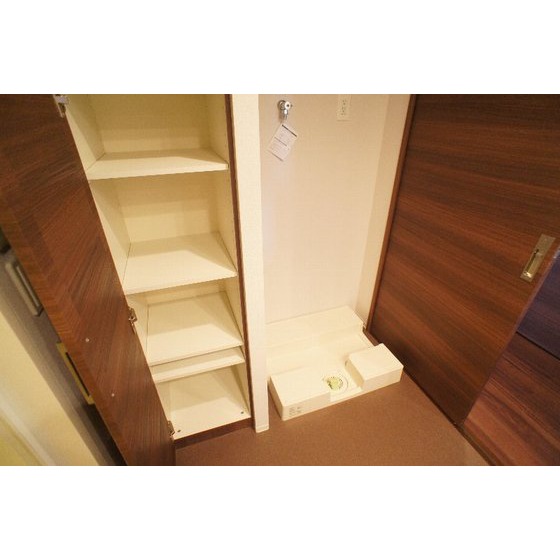 その他設備　室内洗濯機置き場