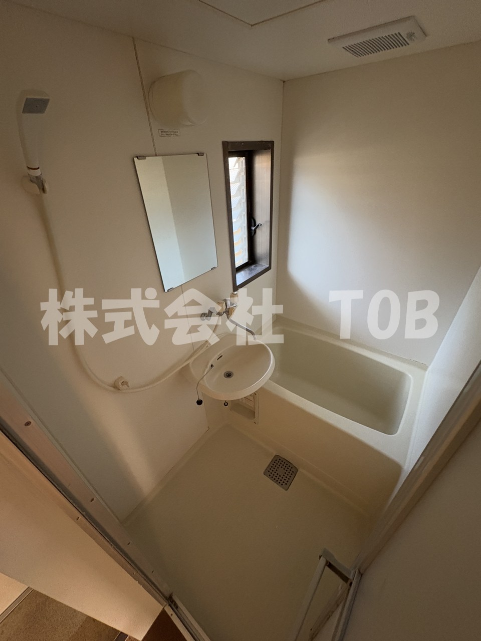 バス・シャワールーム　別部屋参考写真