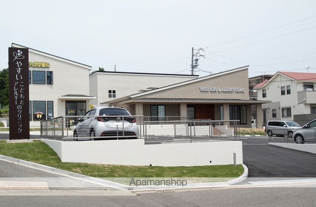 病院　やすい　こども・アレルギーのクリニック（病院）まで297m