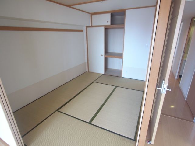 その他設備　きれいな和室です。