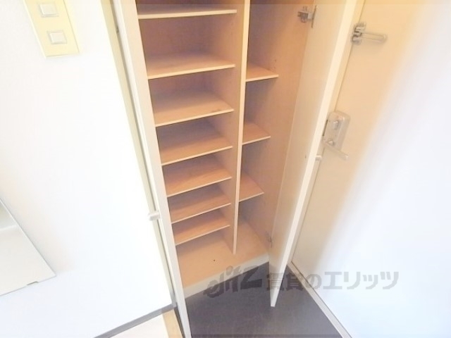 収納　玄関