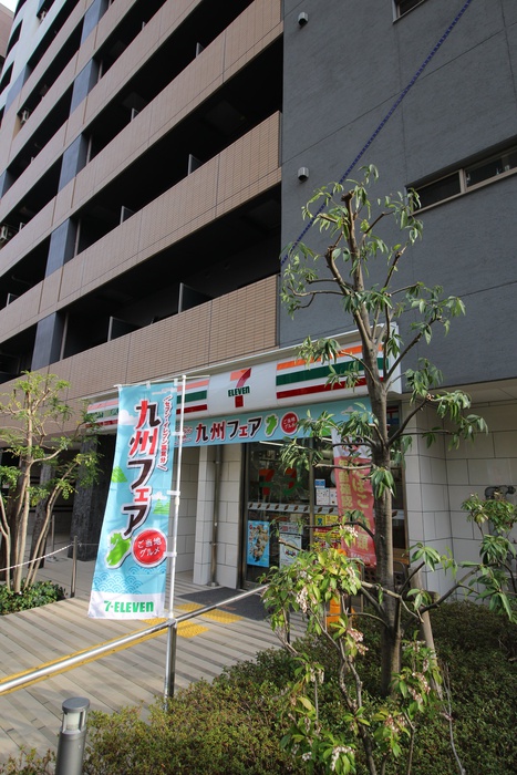 コンビニ　セブンイレブン（コンビニ）まで80m