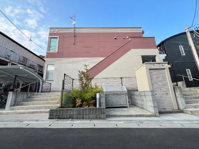 建物外観　外観写真（昼）