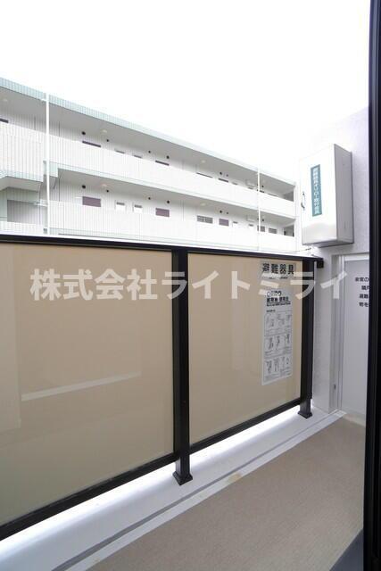 バルコニー　※写真は同タイプ住戸です。