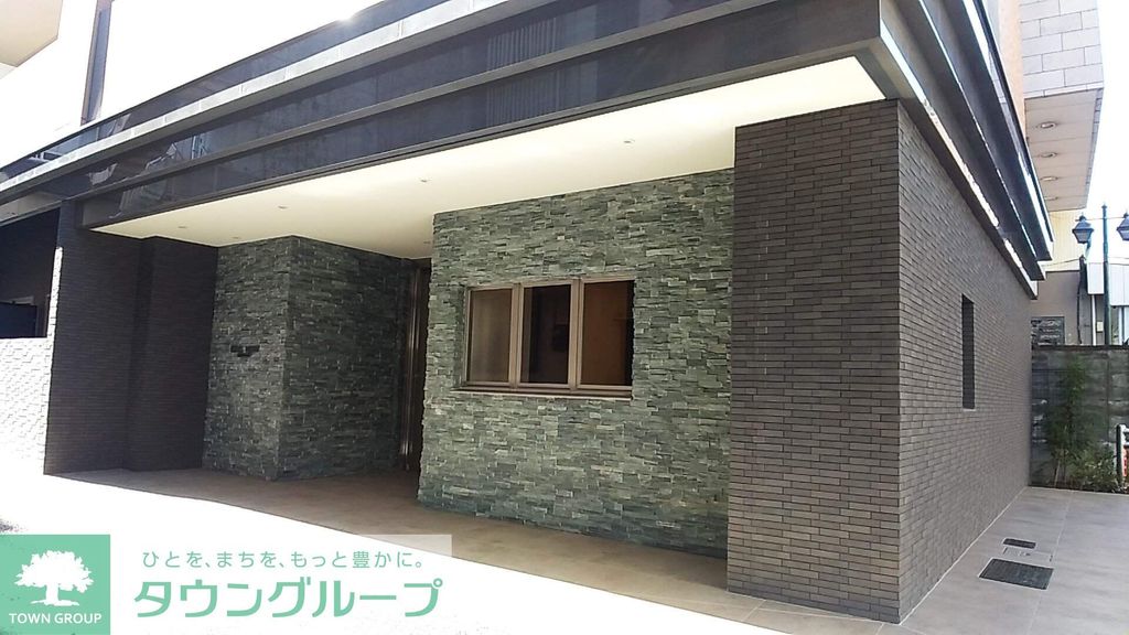エントランス　★お部屋探しは株式会社タウンハウジング東京まで★