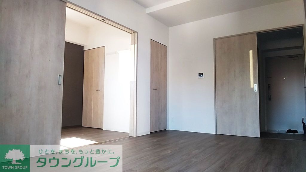 居室・リビング　★お部屋探しは株式会社タウンハウジング東京まで★