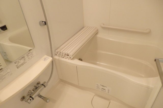バス・シャワールーム　別部屋参考写真