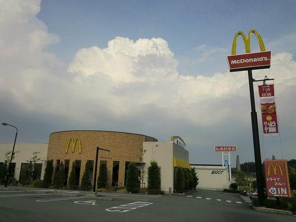 飲食店　マクドナルド　神戸上津台店（飲食店）まで1169m