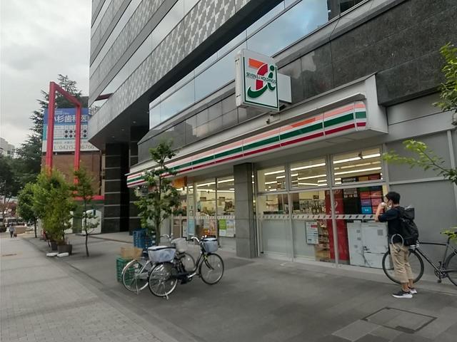 コンビニ　セブンイレブン立川曙町店（コンビニ）まで423m