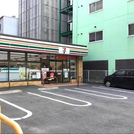 コンビニ　セブンイレブン 名古屋新栄1瓦町店（コンビニ）まで260m